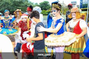 Natal na Pra&ccedil;a da Bica 