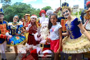 Natal na Pra&ccedil;a da Bica 