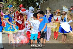Natal na Pra&ccedil;a da Bica 