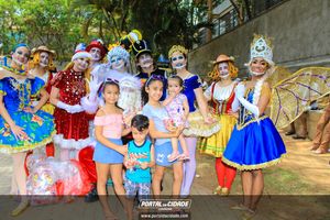 Natal na Pra&ccedil;a da Bica 