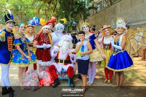 Natal na Pra&ccedil;a da Bica 