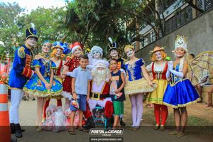 Natal na Pra&ccedil;a da Bica 