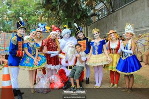 Natal na Pra&ccedil;a da Bica 
