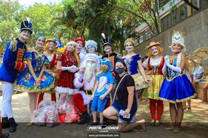 Natal na Pra&ccedil;a da Bica 
