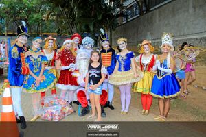 Natal na Pra&ccedil;a da Bica 