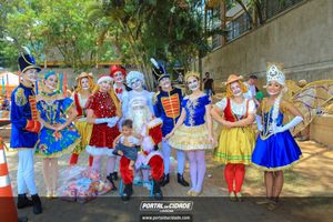 Natal na Pra&ccedil;a da Bica 