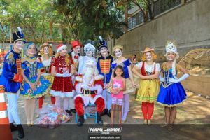 Natal na Pra&ccedil;a da Bica 