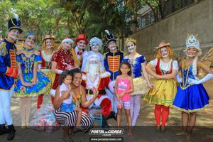 Natal na Pra&ccedil;a da Bica 