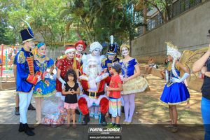 Natal na Pra&ccedil;a da Bica 