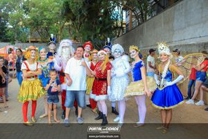 Natal na Pra&ccedil;a da Bica 