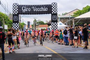 Evento cicl&iacute;stico Giro Vecchio