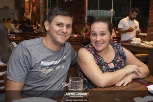 Metru's Pizzaria: Point do fim de semana
