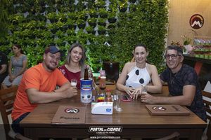 Metru's Pizzaria: Point do fim de semana