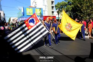 Desfile C&iacute;vico Mogi Mirim 2023