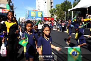 Desfile C&iacute;vico Mogi Mirim 2023