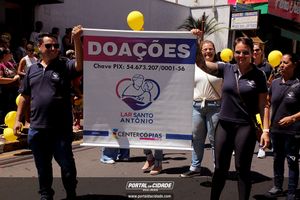Desfile C&iacute;vico-Militar dos 249 Anos do Anivers&aacute;rio da Cidade