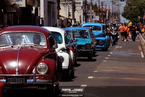 Desfile C&iacute;vico-Militar dos 249 Anos do Anivers&aacute;rio da Cidade