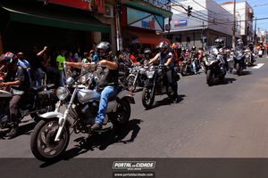 Desfile C&iacute;vico-Militar dos 249 Anos do Anivers&aacute;rio da Cidade