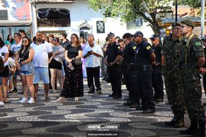 Desfile C&iacute;vico-Militar dos 249 Anos do Anivers&aacute;rio da Cidade