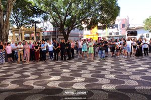 Desfile C&iacute;vico-Militar dos 249 Anos do Anivers&aacute;rio da Cidade
