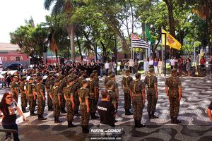 Desfile C&iacute;vico-Militar dos 249 Anos do Anivers&aacute;rio da Cidade