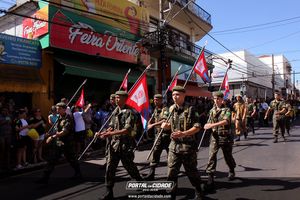 Desfile C&iacute;vico-Militar dos 249 Anos do Anivers&aacute;rio da Cidade