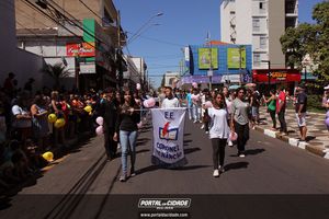 Desfile C&iacute;vico-Militar dos 249 Anos do Anivers&aacute;rio da Cidade