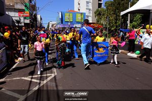Desfile C&iacute;vico-Militar dos 249 Anos do Anivers&aacute;rio da Cidade