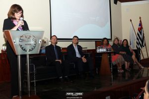 Vilma Dellafina assume o CMEC em evento na ACIMM
