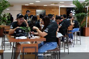 Hilux Expedition Nippokar