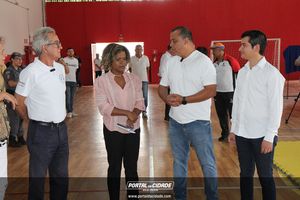 Inaugura&ccedil;&atilde;o da revitaliza&ccedil;&atilde;o do gin&aacute;sio da Vila Dias