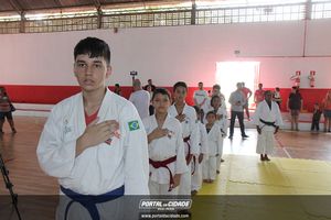Inaugura&ccedil;&atilde;o da revitaliza&ccedil;&atilde;o do gin&aacute;sio da Vila Dias