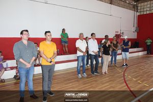 Inaugura&ccedil;&atilde;o da revitaliza&ccedil;&atilde;o do gin&aacute;sio da Vila Dias