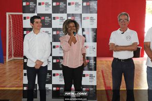 Inaugura&ccedil;&atilde;o da revitaliza&ccedil;&atilde;o do gin&aacute;sio da Vila Dias