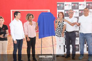 Inaugura&ccedil;&atilde;o da revitaliza&ccedil;&atilde;o do gin&aacute;sio da Vila Dias