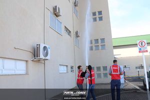 Simula&ccedil;&atilde;o de evacua&ccedil;&atilde;o em caso de inc&ecirc;ndio Hospital 22 de Outubro 