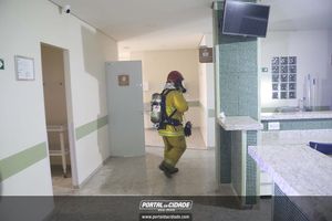 Simula&ccedil;&atilde;o de evacua&ccedil;&atilde;o em caso de inc&ecirc;ndio Hospital 22 de Outubro 