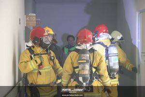 Simula&ccedil;&atilde;o de evacua&ccedil;&atilde;o em caso de inc&ecirc;ndio Hospital 22 de Outubro 