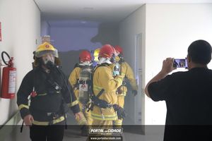 Simula&ccedil;&atilde;o de evacua&ccedil;&atilde;o em caso de inc&ecirc;ndio Hospital 22 de Outubro 