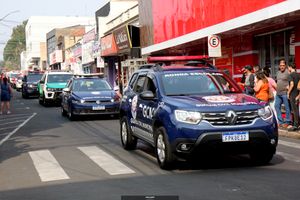 Desfile  C&iacute;vico e Hasteamento das Bandeiras no dia da Independ&ecirc;ncia