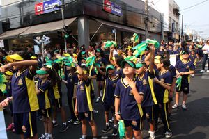 Desfile  C&iacute;vico e Hasteamento das Bandeiras no dia da Independ&ecirc;ncia