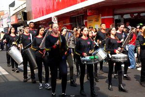 Desfile  C&iacute;vico e Hasteamento das Bandeiras no dia da Independ&ecirc;ncia