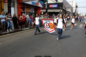 Desfile  C&iacute;vico e Hasteamento das Bandeiras no dia da Independ&ecirc;ncia