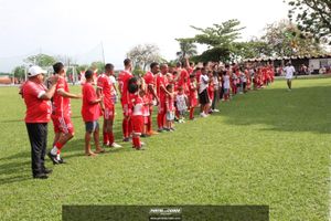 Vila Dias campe&atilde;o: confira imagens da final deste domingo na Santa Cruz 