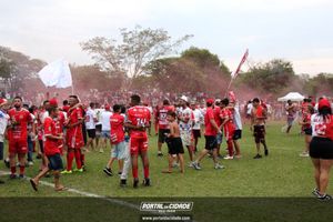 Vila Dias campe&atilde;o: confira imagens da final deste domingo na Santa Cruz 