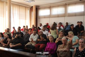 Posse de prefeito, vice-prefeita e vereadores para o mandato 2025-2028