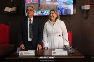 Posse de prefeito, vice-prefeita e vereadores para o mandato 2025-2028
