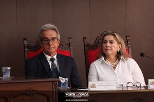 Posse de prefeito, vice-prefeita e vereadores para o mandato 2025-2028