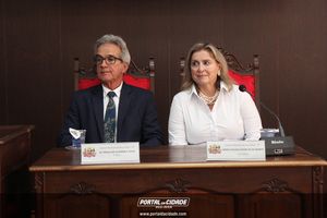 Posse de prefeito, vice-prefeita e vereadores para o mandato 2025-2028