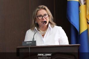 Posse de prefeito, vice-prefeita e vereadores para o mandato 2025-2028